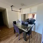 Friendlyhouse